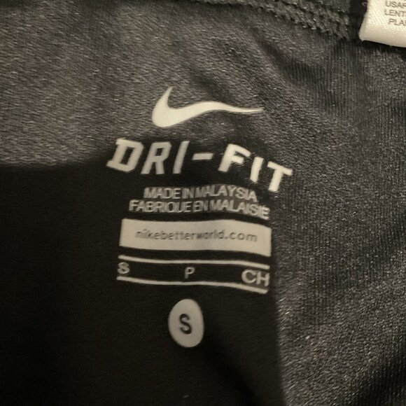 Nike 0911 dri-fit running shorts Woman’s watercolor Multicolor Print Small short - Picture 9 of 10